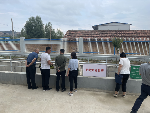 平涼市生態(tài)環(huán)境局信息監(jiān)控中心到城東污水處理公司檢查指導工作(圖2)